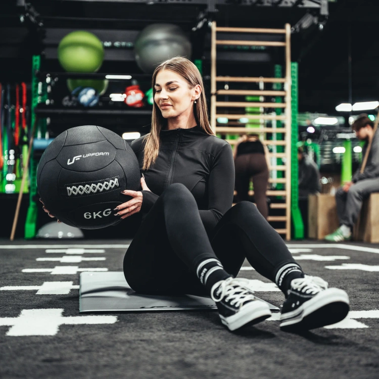 WALL BALL 4 kg – UpForm