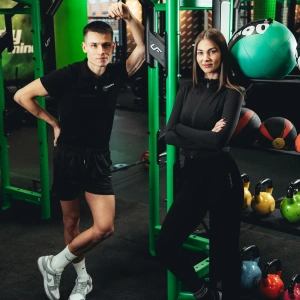 Pie de anclaje para estaciones de gimnasio UF-017 - UpForm